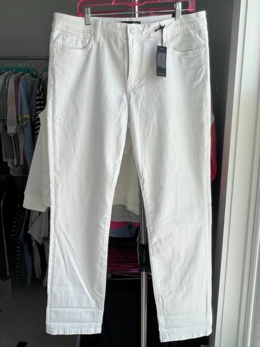 *NWT* KUT FROM THE KLOTH Catherine Boyfriend White Jeans